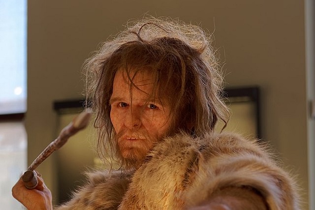 Neandertaller Hem Çakmaktaşı Hem Kemik Alet Kullanmış arkeolojisanat.com/shop/blog/nean…