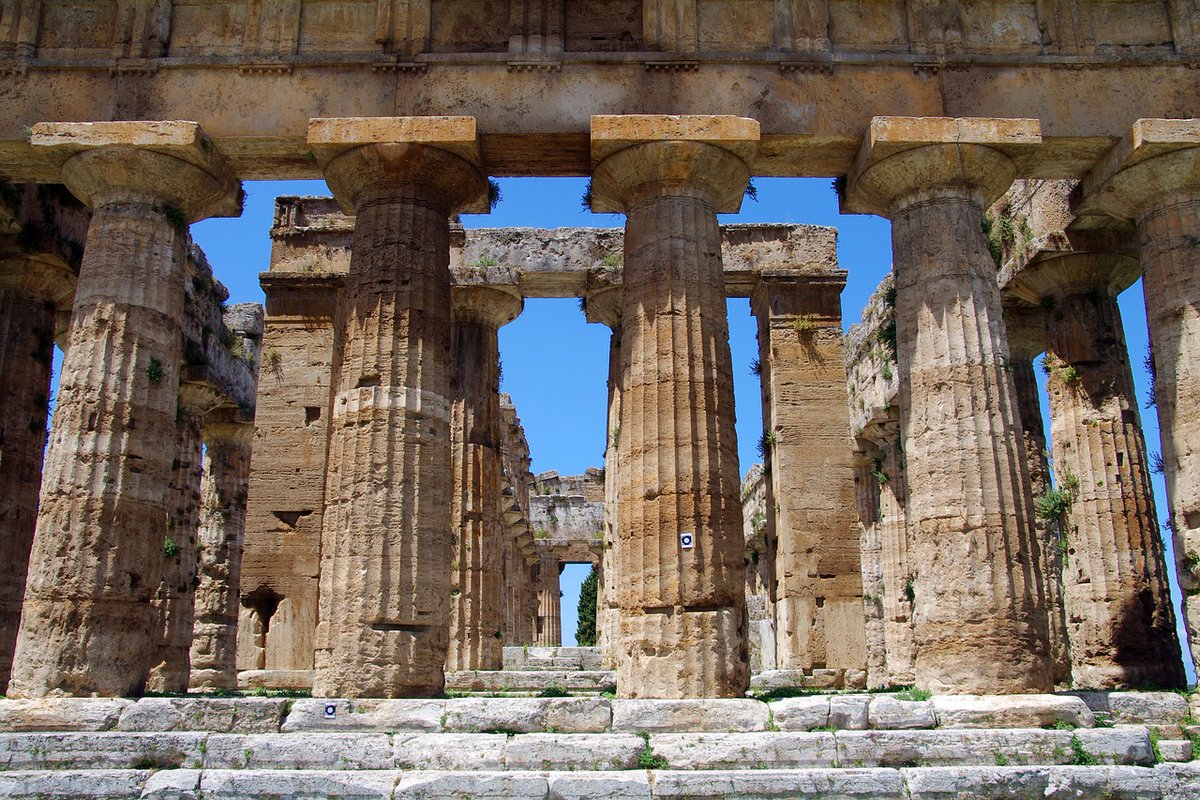 A #Paestum per 'Stendhal': il quarto tempio e il valore dei reperti, il parco come motore di sviluppo per il territorio, i fondi PNRR, i lavori al museo. 
L'intervista alla direttrice <a href="/paestumparco/">Parchi archeologici di Paestum e Velia</a> domani al link raiplaysound.it/programmi/sten…
#archeologia