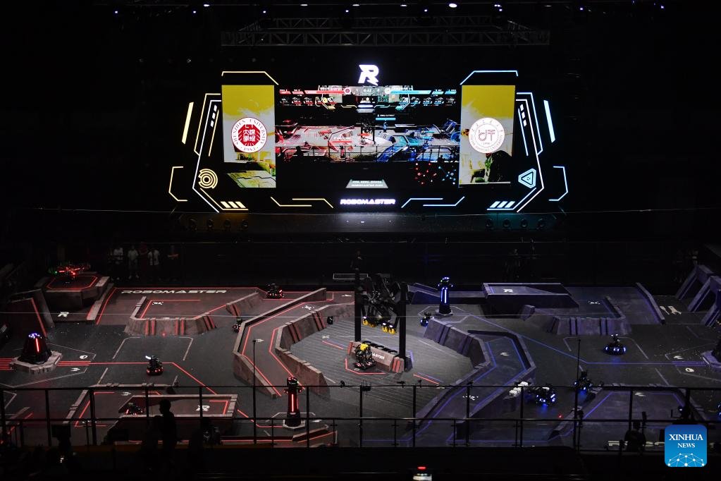 AmbCina's tweet photo. La città di Changsha ha ospitato i #RoboMaster2023 University Championship Regional Competition. 🤖
La competizione regionale di quattro giorni ha visto il team RobotPilots dell'Università di #Shenzhen vincitrice! 👏 https://t.co/t2J3WT4xfB