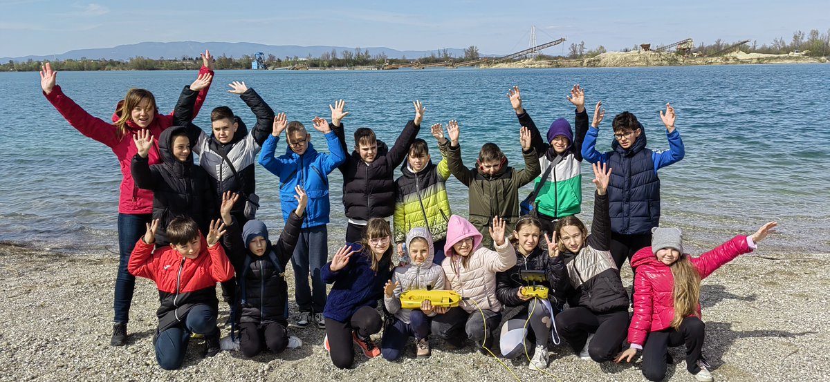 KagerDalia's tweet image. Exploring the depths of lake Čiče workshop, Eugen Kvaternik Elemrentary school, Velika Gorica, Croatia during #ADWeeks2023  #AllDigitalWeeks