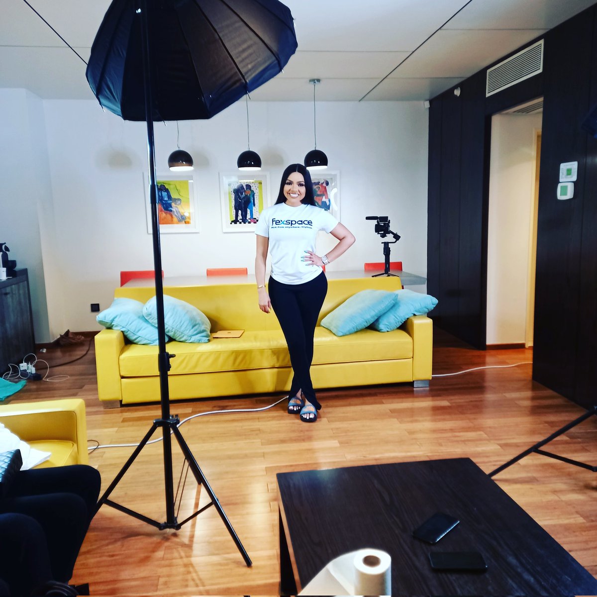 Fexspace1's tweet photo. Lights? check, camera? check! GO LIVE! 
Check everything with your team and Go Live faster with Fexspace. https://t.co/AdpcrI8l8K https://t.co/cgIflfIhdc