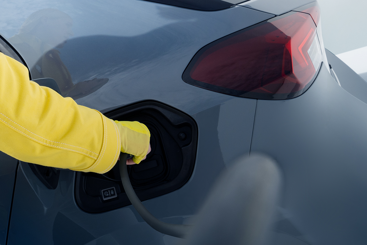 Opel's tweet image. Electric driving pleasure now has a fresh look. #OpelCorsa Electric. ⚡️s.opel.com/cystc9 

#ThisIsOpel #FunToDrive