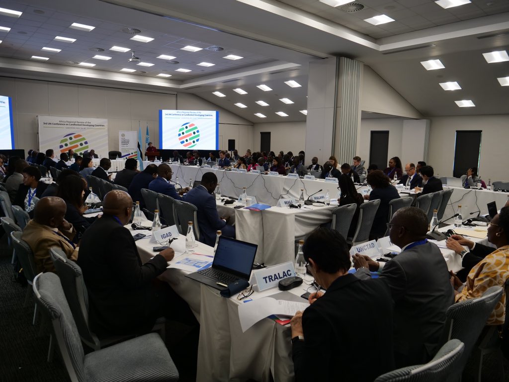 AustriainZA's tweet photo. Stakeholders came together in 🇧🇼 to discuss the progress made by African Landlocked Least Developed Countries #LLDC since  #ViennaProgrammeofAction was agreed upon. Being a landlocked country itself🇦🇹 understands obstacles faced by LLDCs #AustriaInBW @UNOHRLLS #2030Agenda #SDGs https://t.co/zd2JSvo8Fb