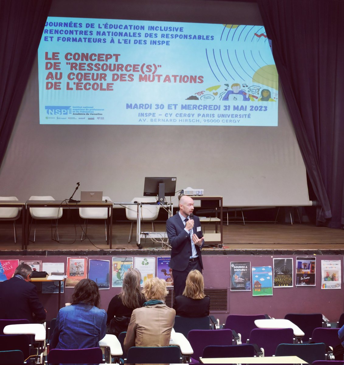 INSPÉ de l'académie de Versailles (@inspeversailles) on Twitter photo Ouverture des journées de l'éducation inclusive par le directeur de l'INSPÉ <a href="/e_desaintleger/">Eric de Saint Léger</a>. Il s'agit des rencontres nationales des responsables et formateurs de l'éducation inclusive dans le réseau des INSPÉ <a href="/ReseauInspe/">Réseau des INSPÉ</a> Ouverture des journées de l'éducation inclusive par le directeur de l'INSPÉ <a href="/e_desaintleger/">Eric de Saint Léger</a>. Il s'agit des rencontres nationales des responsables et formateurs de l'éducation inclusive dans le réseau des INSPÉ <a href="/ReseauInspe/">Réseau des INSPÉ</a>