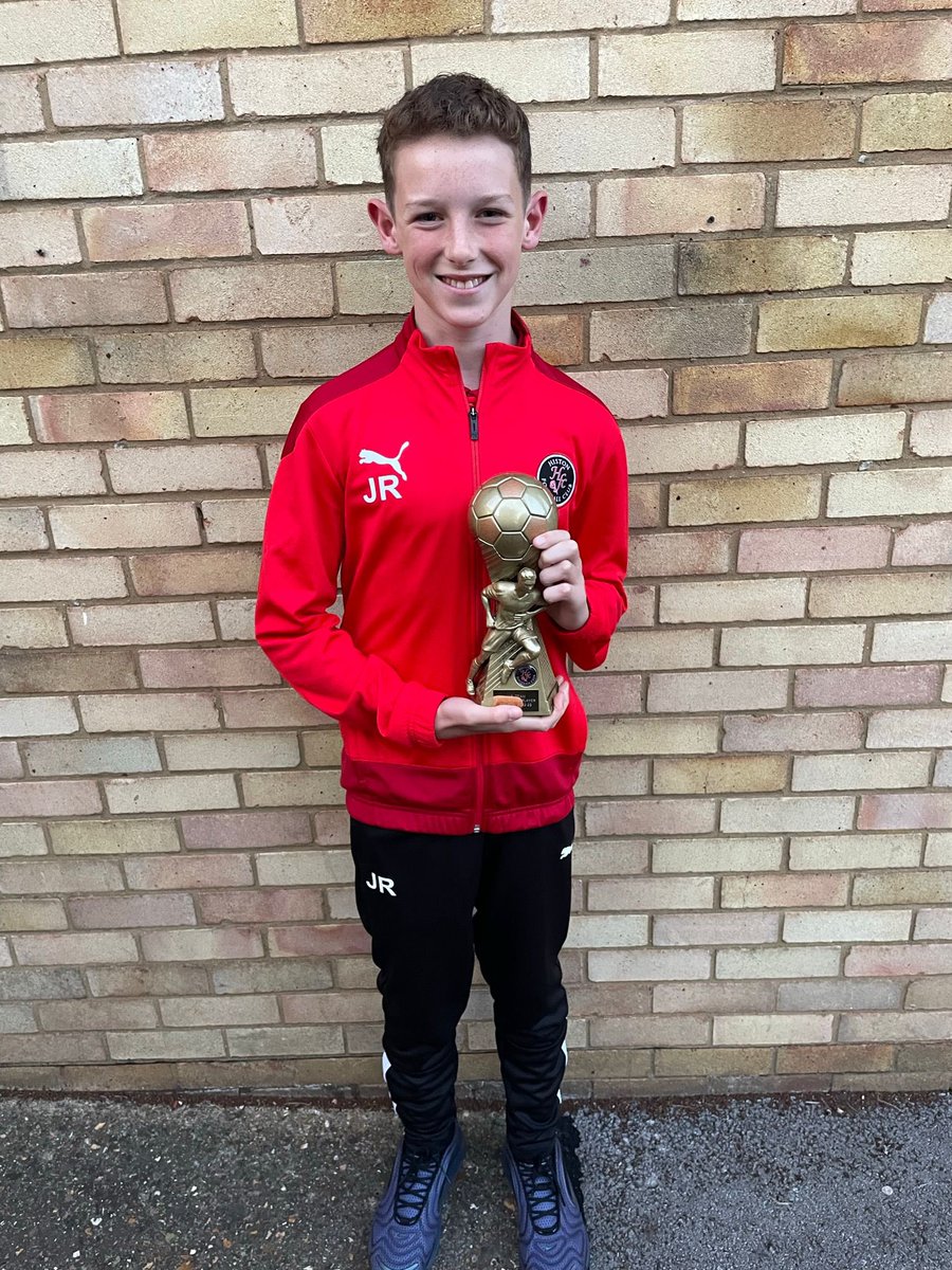 Massive congratulations to our award winners this season! Huge achievements all round in a first season in EJA football!

Managers Player - Josh Pollard
Top Goalscorer - Oscar Kaloo
Players Player - Henry Edwards
Supporters Player - Joseph Rhodes

Well done boys! 👏🏼👏🏼👏🏼🔴⚫️🔴⚫️