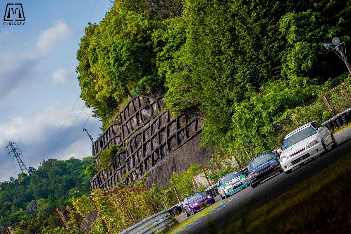 mistbahn's tweet photo. CIRCUIT FESTA May-20 2023
#circuitfesta #サーキットフェスタ #サーキットフェスタ2023 #セントラルサーキット #HondaCivic #ホンダシビック #EK9 #EF9 #TempleRacing #HAP #HawkAutoProject #Domination #KEW #RealCompany #リアルカンパニー #AcrossRacing #アクロスレーシング https://t.co/ZGEZBcUSXu
