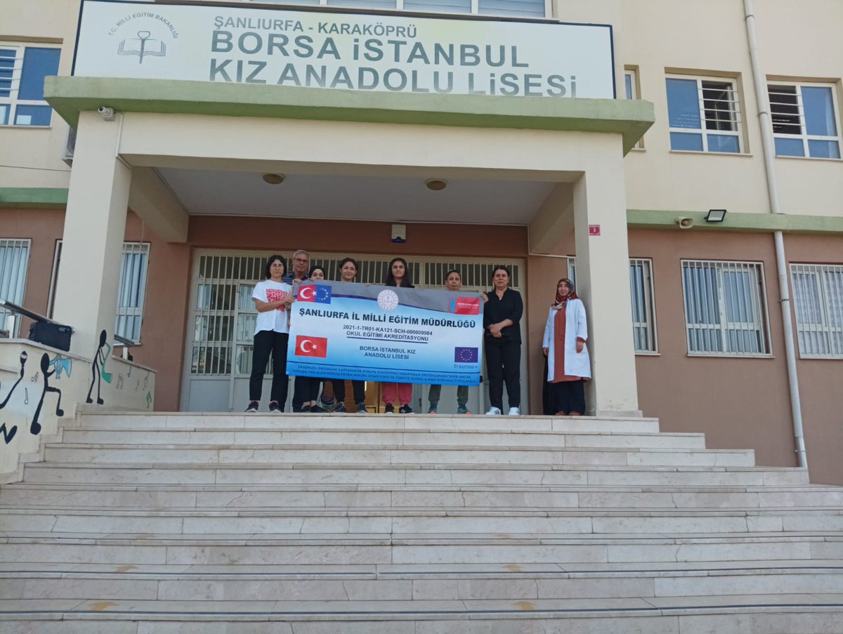 __Bikal's tweet photo. Okulumuz öğrencileri ve Öğretmenimiz Zekiye Doğu Okul Eğitimi Akreditasyonu Erasmus+ Proje Hareketliligi kapsamında Letonyada  okulumuzu temsil edecekler.🇱🇻 https://t.co/Y2wXaflM1r