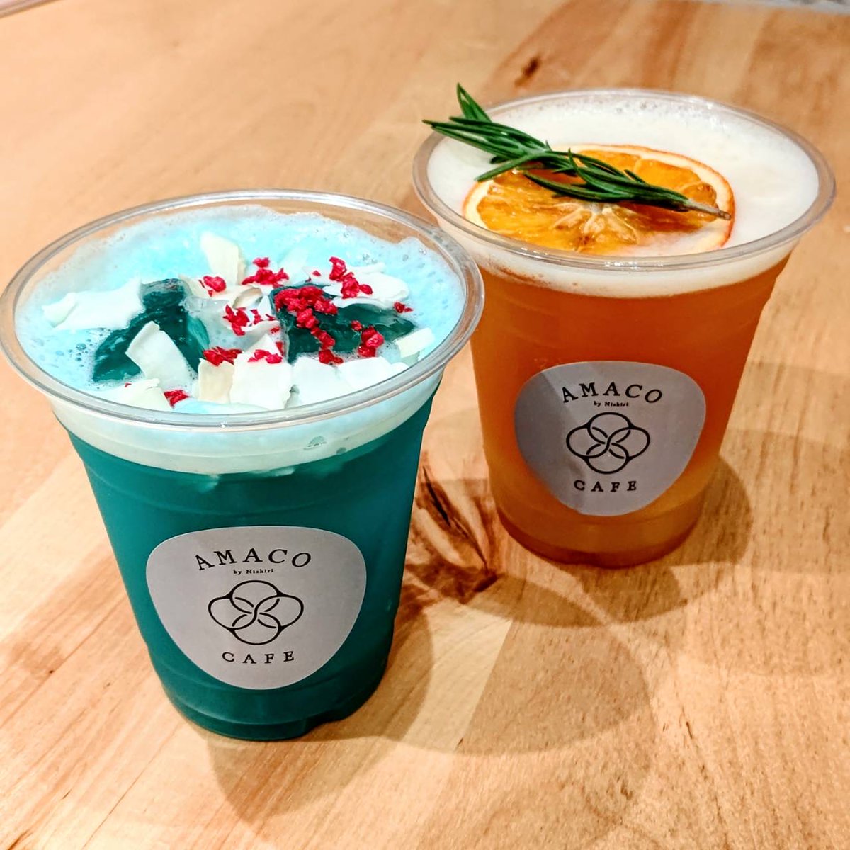 kyoto_nishiri's tweet image. ＼AMACOCAFE BARタイムのお知らせ📢／
ついにAMACOCAFE、BARタイムの営業が始まりました☺️お酒だけでなくモクテル（ノンアルコールカクテル）や、ソフトクリームフロートのドリンク等もお作りいたします🍹オススメは乳酸発酵甘麹 #AMACO を使ったカクテルです✨