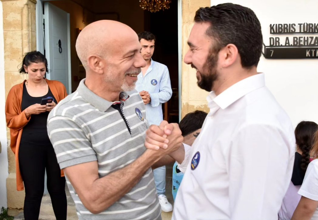 TDPKibris's tweet photo. TDP ADAYI TACAN REYNAR AVRUPA GÜNÜ ETKİNLİĞİNE KATILDI, HALKLA BİR ARAYA GELDİ
.
.
#yeniden #sözbizde https://t.co/esNpmHYJN0