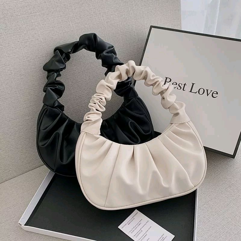 Ropjea's tweet photo. Cek Smile Goddess Tas Suspender Wanita Tas T511 Keriput Tas Bahu Elegan Tas dengan harga Rp37.999 - Rp38.999. Dapatkan di Shopee sekarang! https://t.co/AbhDW5Ez3R https://t.co/ViAYtoDmrV