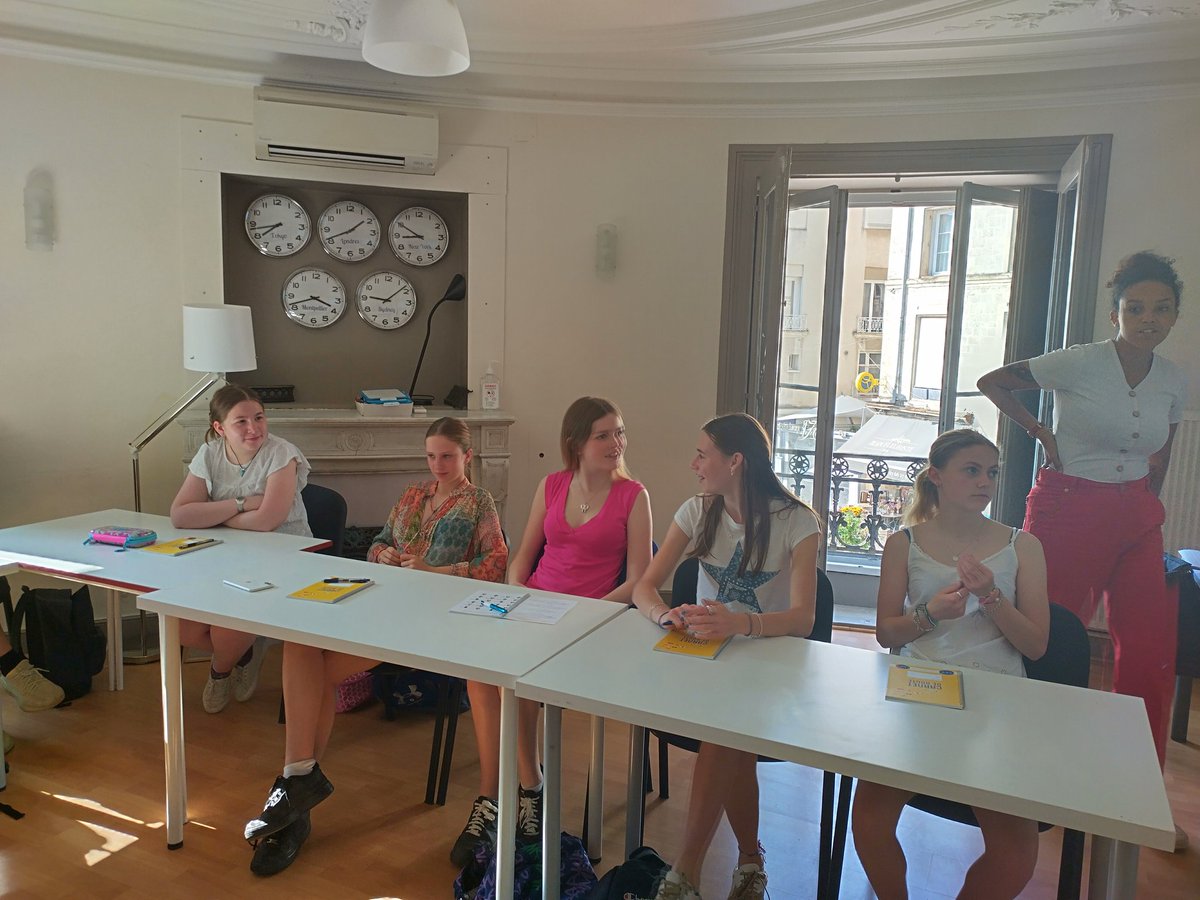 #UppinghamLowerFifth had an early start at the language school and are already learning! #UppinghamTrips Montpellier 🇨🇵