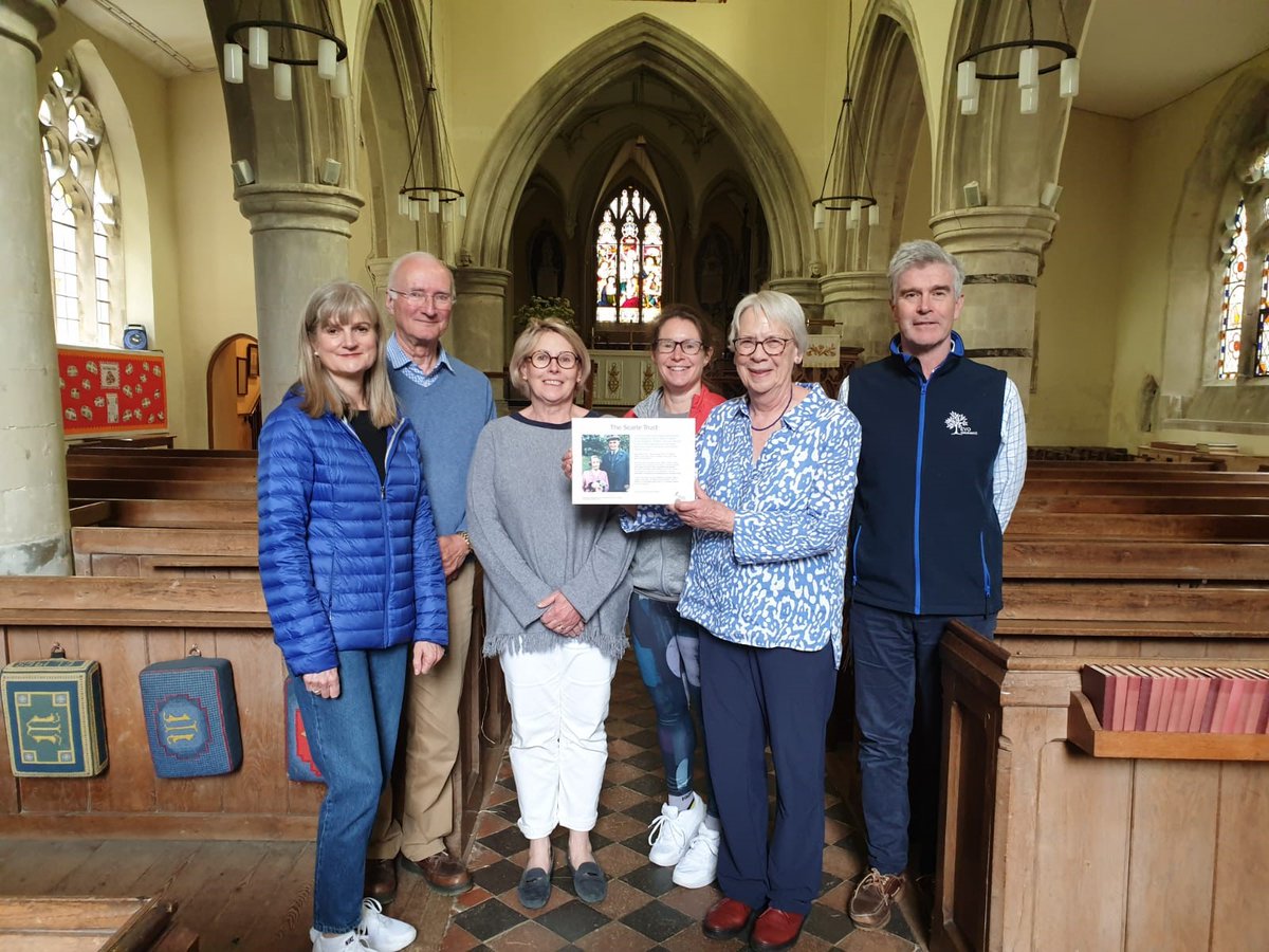 Essex_CF's tweet image. It was great to see the Panel for the Searle Trust last week. We meet with them annually to agree grants to charitable causes and individuals in #Debden.

This Fund honors a woman named Emily Searle and a plaque has gone up in the local church about her gift to the community👏
