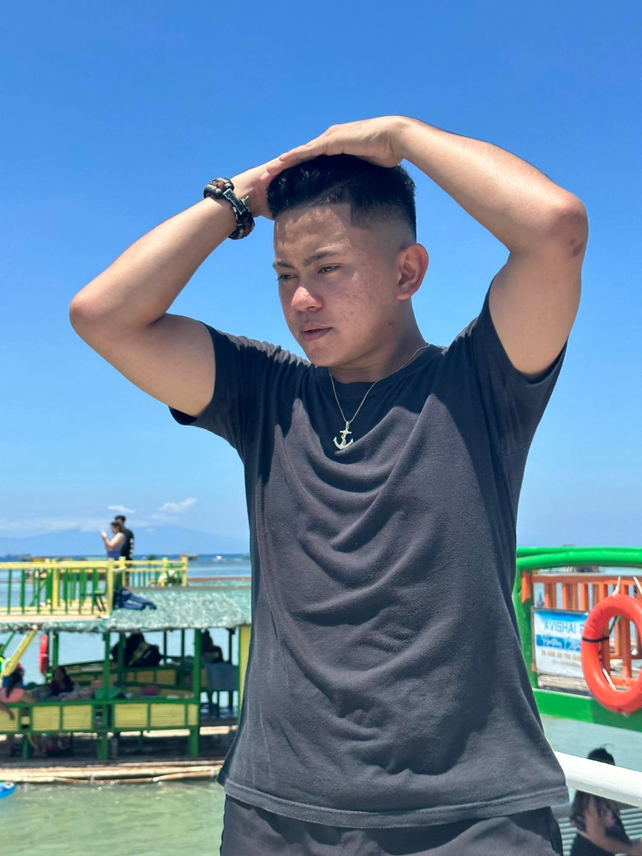 Clrncbctl's tweet photo. grabe ba https://t.co/0zO1BLxsTl