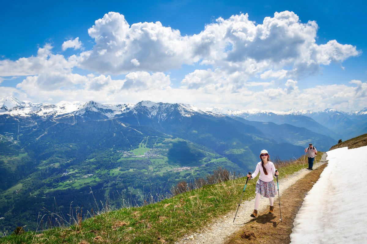 We're returning home with great memories as we leave the #FrenchAlps today. Here, a hike in the Granier mountain pastures at 2,100 m.
🌐 frenchmoments.eu/tarentaise-val…
.
.
#auvergnerhonealpestourisme #EnFranceAussi #MagnifiqueFrance #frenchmoments #savoiemontblanc #tarentaise #laplagne