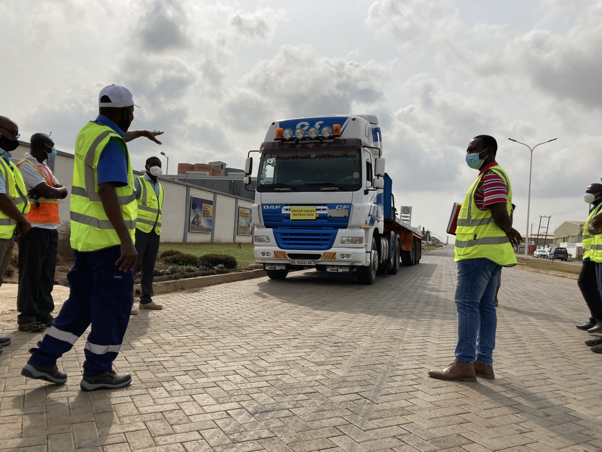 In the first quarter of 2023, the 19 trainers we trained as part of our professional driver training (PDT) project in Ghana trained a total of 278 drivers, including 255 #HGVdrivers.

Read stories from the project: transaid.org/home/news/news…

#drivertraining #trainertraining #ghana