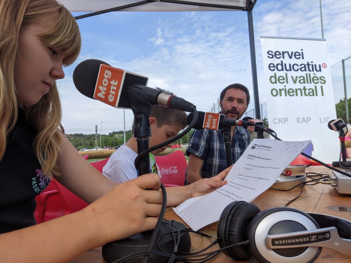 Escola Mogent tweet media