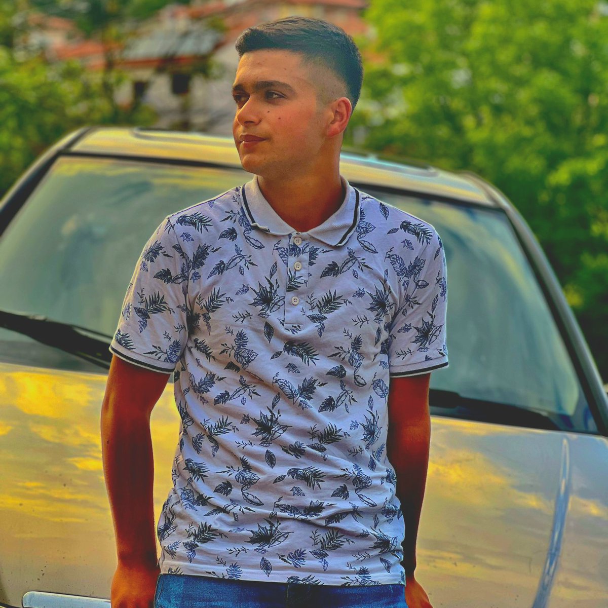 Sefaeee's tweet photo. #YeniProfilResmi https://t.co/PJxwL11K7l