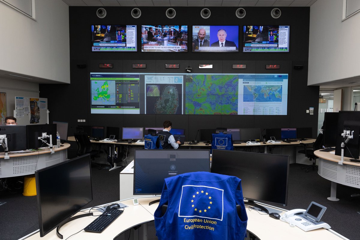 #DYK that we provide key information to the @eu_echo Emergency Response Coordination Centre before, during, and after a disaster❓

📢Today, we celebrate the #ERCC's 🔟th anniversary

Since 2013, it has responded to hundreds of requests for assistance❗️

#10yearsERCC