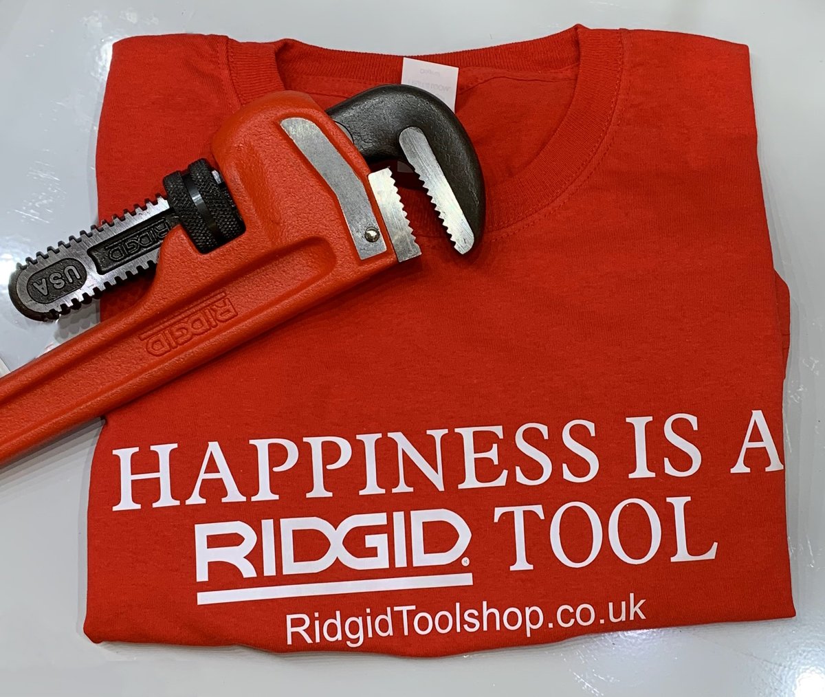 Fancy heading to your next project in style?

Join us in raising vital funds for our charity of the year, Linkage. With every £1 donation made on a RIDGID Toolshop order, you will receive a fashionable #RIDGID T-shirt.

Make a difference today: ridgidtoolshop.co.uk ❤️