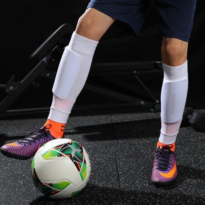 SolcksNFT's tweet photo. Experience unmatched shin pad stability and style with these game-changing socks. Sleeve Solcks keep your shin pads secure so you can focus on your performance. Elevate your game and visit our website https://t.co/qXtKWTxwLK to get your pair today! ⚽️💪 https://t.co/bzwQY7220E