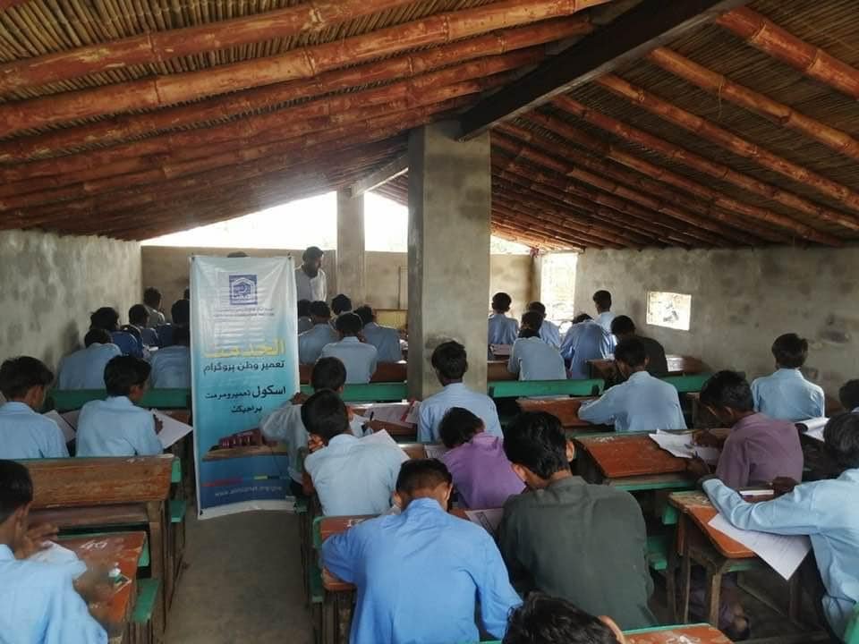 AlkhidmatOrg's tweet photo. الحمداللّہ! 
الخدمت تعمیروطن پروگرام کےتحت سیلاب سے متاثرہونے والے 40 سے زائد اسکولوں کو دوبارہ تعمیر کیاجاچکاہے. ہزاروں طلبہ اپنی تعلیم جاری رکھ سکیں گے۔ 💫 https://t.co/QolEEYoZ84