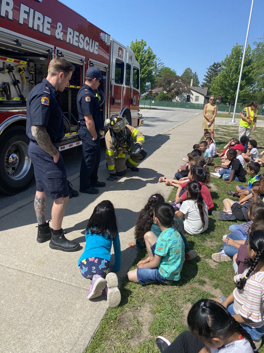 Thank you <a href="/WindsorFire1/">Windsor Fire & Rescue Services</a> - The firefighters did a great job of explaining their equipment and gear. We learned that their gear protects their skin and we shouldn’t be scared when we see them! You’ve inspired a lot of future firefighters! <a href="/MrsJPalazzolo/">Jessica Palazzolo</a>  <a href="/home_rams/">Roseland Home of the Rams</a>