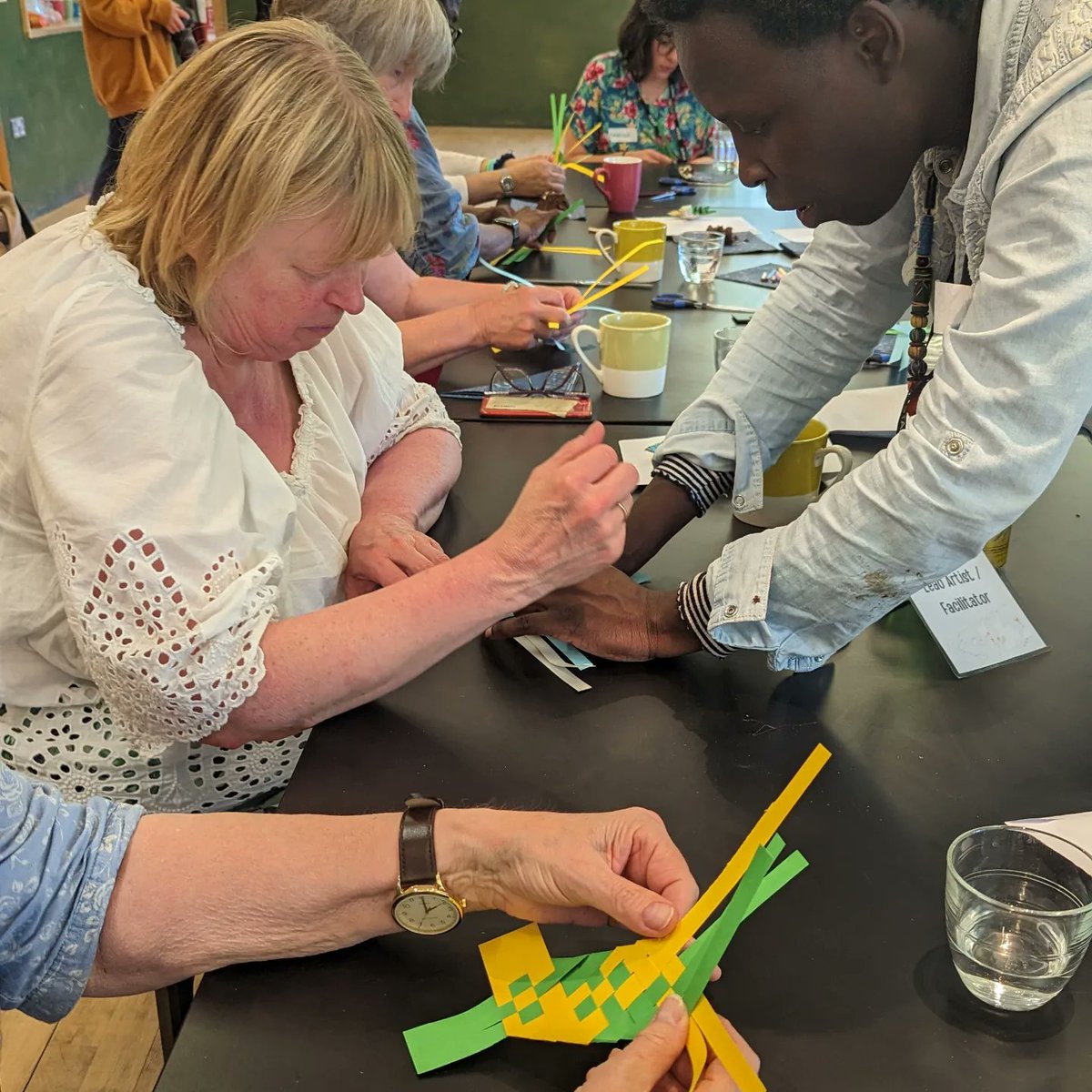RivelinCo's tweet photo. Happy #NationalCreativityDay! We enjoyed getting creative this weekend with the brilliant Afri-Co-Lab: we learned to sew with Ugandan bark cloth &amp; African fabrics, plus weaving &amp; multimedia collage techniques! Thanks so much to Anna &amp; Lilly for a wonderful workshop 🇺🇬🧵☀️ https://t.co/D05GtP9s8g