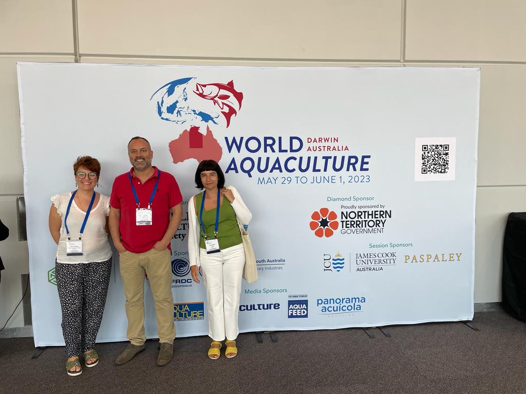 Researchers from CCMAR (Elsa Cabrita and Elvira Fatsini) @CienciasDoMar and Nord University @Norduniversitet (Jorge Fernandes) participated in WAS Conference, Darwin (Aus) and took profit to meet and speak about next steps to analyse results from BREEDFLAT project!! @EEAGrantsPT