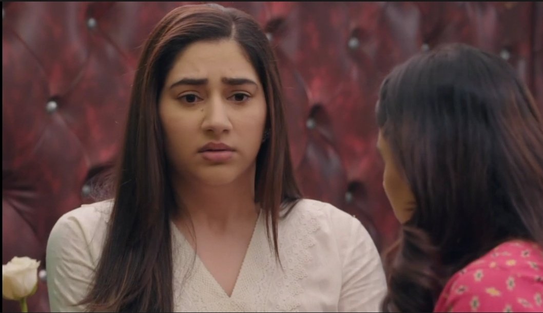 Don't tell me she's not already having some presentment about her own future already! 
She's traumatized here tbh!

Disha does this getting scared & worried still nonchalant thing quite good 😭♥️

#DishaParmar
#BadeAchheLagteHain3