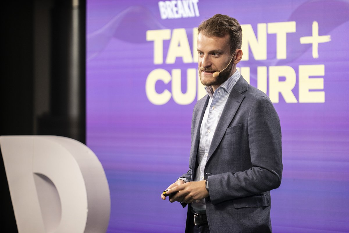 NovaTalent_'s tweet image. Behind every successful company there's one key factor: its people. Last week we talked about the importance - and the difficulties - of #attracting talent, sharing some highlights from the Nova Talent Report 2023.

Explore the solutions we've discovered👉 linktr.ee/novacard