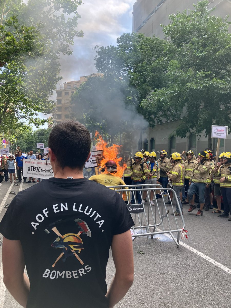 AOF_Bombers's tweet image. 🔥⚒️NO PARAREM⚒️🔥