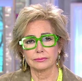 BarDePueblo1's tweet image. Ana Rosa ha salido en la tele con esas gafas porque ha perdido una apuesta.
Otra explicación no le veo.
