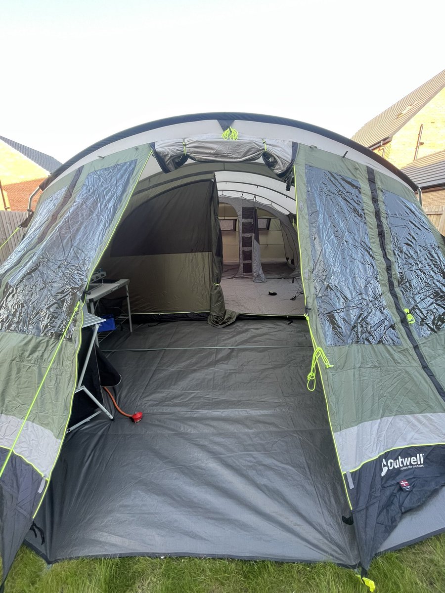 Did a thing and bought a camping bundle from Facebook market place. 

Summer 2023 pending 🏕️