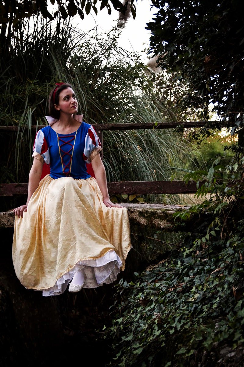 leo__theo's tweet photo. Real life costume design by @leo__theo 

#leotheo #snowwhite #cinderella #littleredcap #rapunzel #tangled #LittleMermaid #disney #costumes #costumedesign #Ariel #reallife #movie #theater #musical https://t.co/Z56BIhnAw4