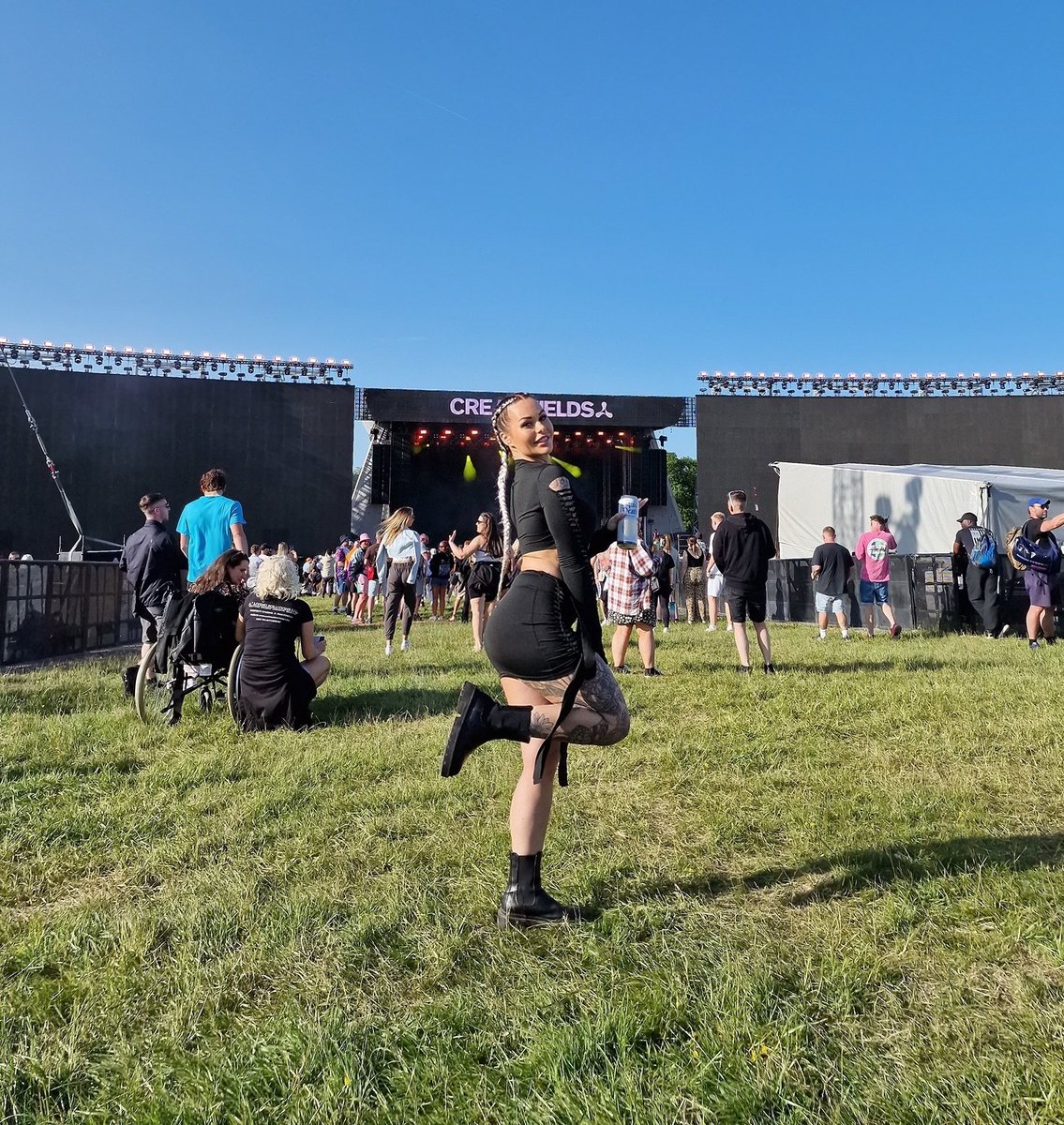 Madison foxx 🔞 on Twitter: "Sorry I've been so quiet just recovered from a festival 🙈"