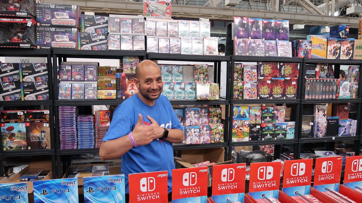 Hoy a las 22:00 en twitch.tv/luis16bits tenemos directo desde Impact Game!!!!
Entrevista a Jose, el dueño de la famosa tienda. A ver que nos cuenta y enseña, no os lo perdais!!!