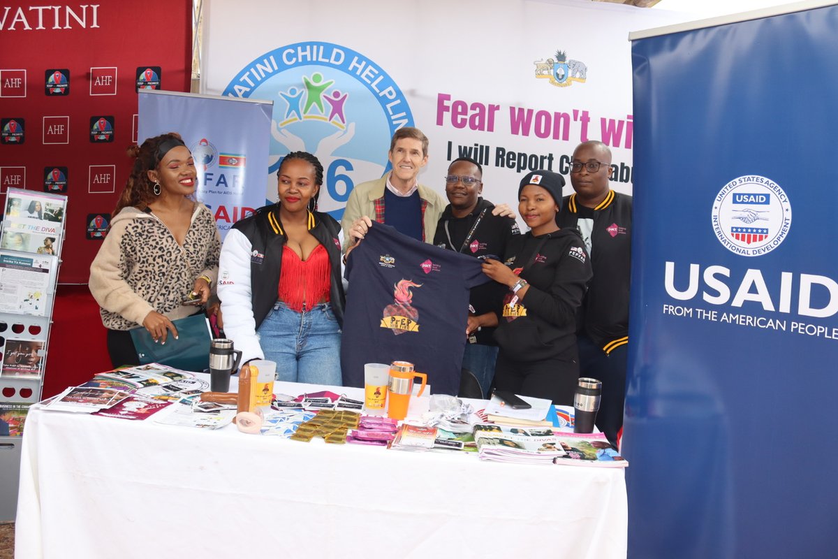 PEswatini's tweet photo. During Africa's Largest Festival Bushfire, Pact through USAID partnered with AHF in support of the Ministry of Health to reach more people on PrEP and FP information and uptake. The US Ambassodor Earl R.Miller was also at the PrEPyour FireStall.🥳🇸🇿🔥
@PactWorld
#PrEPyourfire https://t.co/nKooTwZGCc