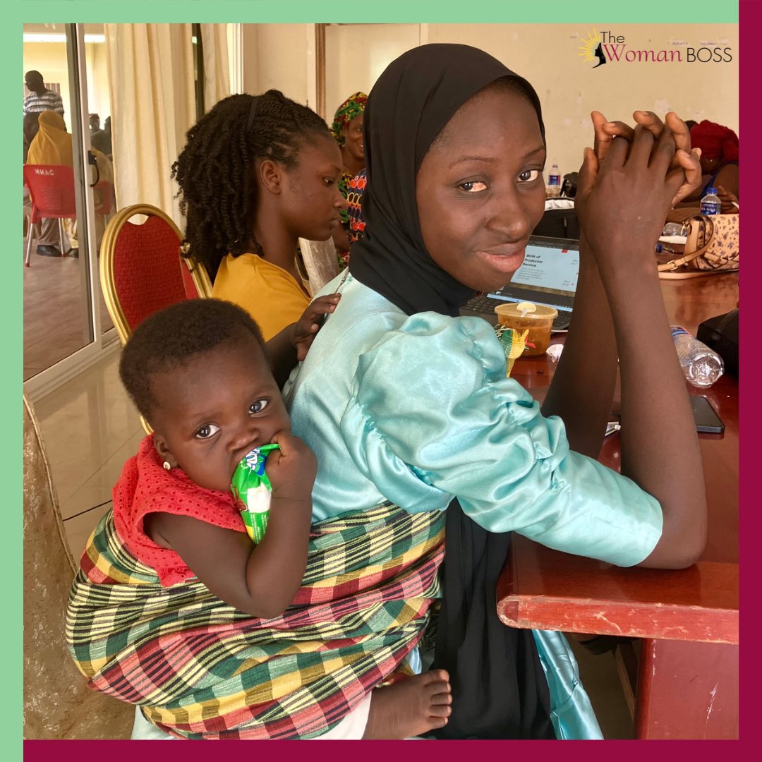 thewoman_boss's tweet image. We&apos;re thrilled to be back in Mansa Konko, continuing our journey with the #WomenEntrepreneurs of #TheWomanBoss #AcceleratorProgram. 💼💪🏾

In collaboration with @ITC_Gambia, as part of our coaching session we helped this women to develop their brands through pitch deck. 🎨📈