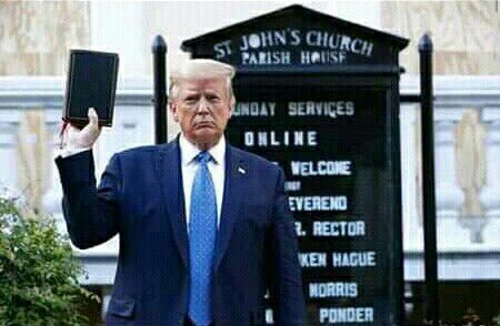 samschonken's tweet photo. LONG LIVE KING JOHN 111
#LORD
#CHRIST
#CRONUS
#MESSIAH
#TheAlphaAndOmega
#TheBeginningAndTheEnd
#TheGreatIAm
#Q
ALL PREDICTIONS FULFILLED
💜👑💜 https://t.co/x7ONoXJzL8