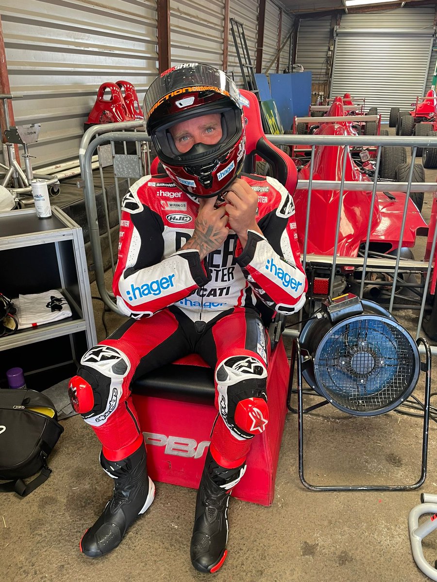 on Twitter "RT OfficialBSB All 😃 in the sunshine at