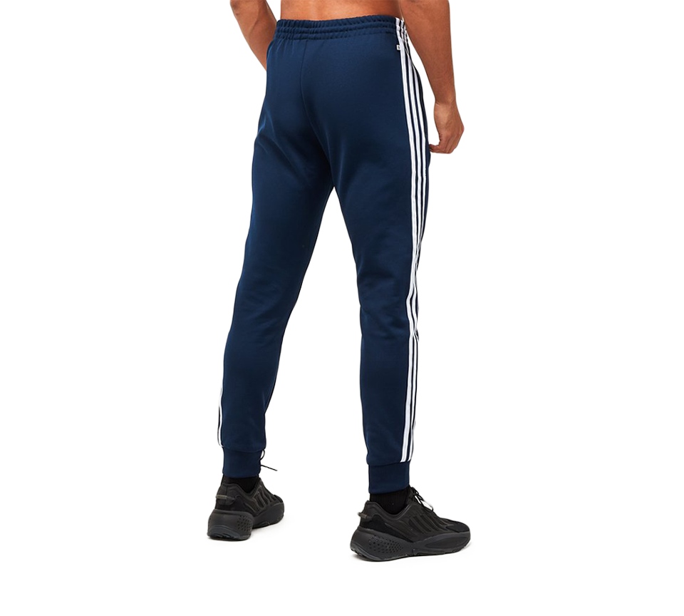 Sporty aesthetic 🤩

Adidas Originals Adicolor Classics Primeblue SST Track Pants 👖

Available here 👉l8r.it/S3KH

#jogger #joggerpants #joggerjeans #lowestprice #bestproducts #vivifashionuk #menswear #menstyles #shoponline #onlineshopping #onlinestore