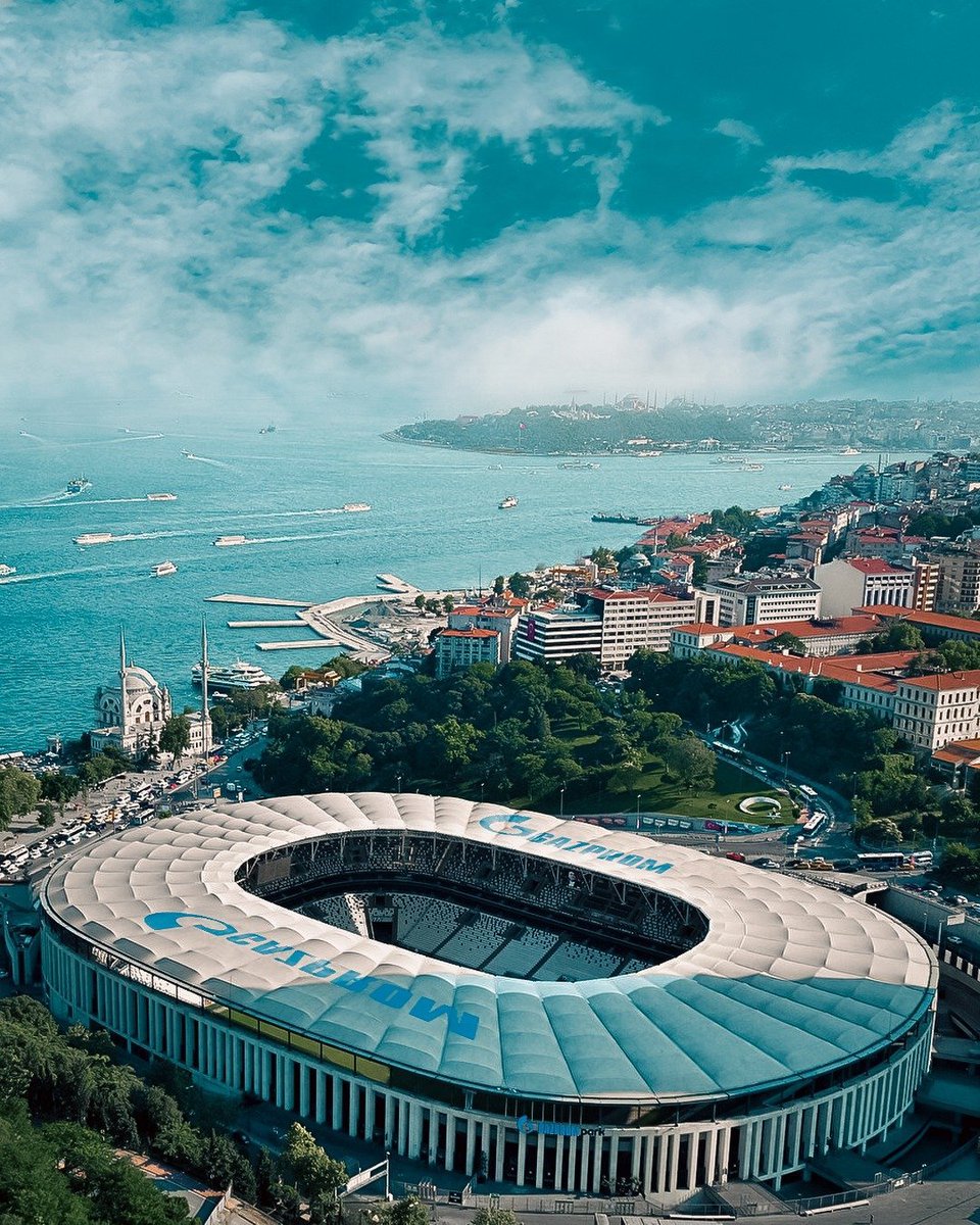 bjkcaddee's tweet photo. SON DAKİKA!🔥🔥🔥

Beşiktaş'ın stat isim sponsorluğu için Gazprom ile 3+2 yıllık anlaşmaya varması bekleniyor.

Gazprom, ilk 3 yıl için Beşiktaş'a 60 M€ ödeyecek. https://t.co/fiIvAqwSjO