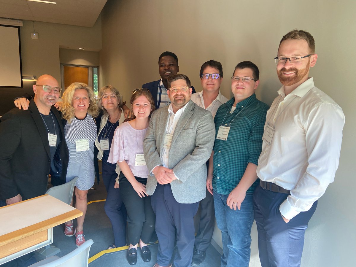 AEGQueens tweet media