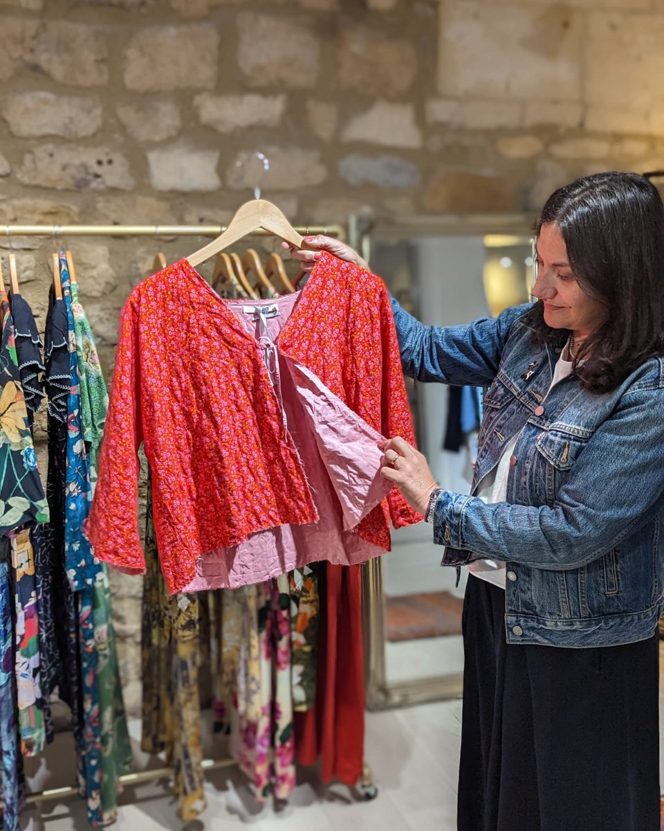 MilsomPlace's tweet photo. π It's safe to say Letizia from @diguardoboutique is creating your favorite pieces this summer!
#MilsomPlace #SummerVibes #ShopTillYouDrop #BathUK #VisitBath #fashion #womenswear #diguardoboutique #toppicks #musthaves #style #chic #bathmums https://t.co/k2T8D61c35