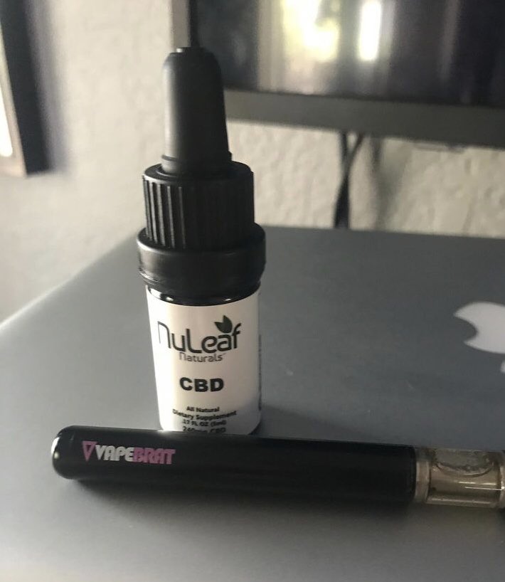 This is my anxiety survival kit. 10 droplets of CBD & vaping #anxiety #momswithanxiety #cbd #cbddrops #cbdvapes #momlife #mmj #naturalmedicine #naturalrelief #nuleaf #vapebrat #miami #miamimmj #miamimmjp #maimifl #miamicannabis #cannabis #cannabiscommunity #cannamom #cannabismom