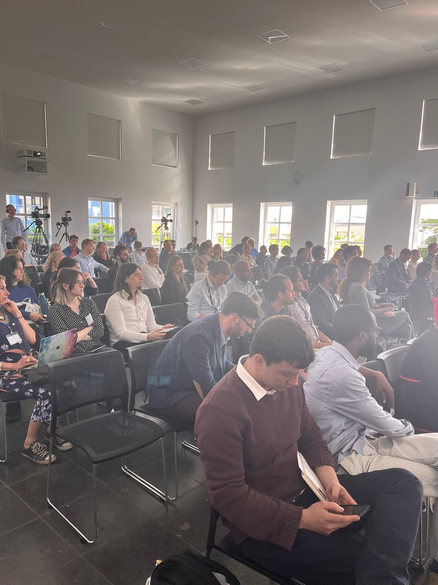 iwe_bonn's tweet photo. The Sustainable AI Conference 2023 started today! Thank you very much to Alexandra Geese for giving an inspirational opening remark!
#SustainableAI #AcrossBorder
@aimeevanrobot @AlexandraGeese https://t.co/FRHkvDgrUo