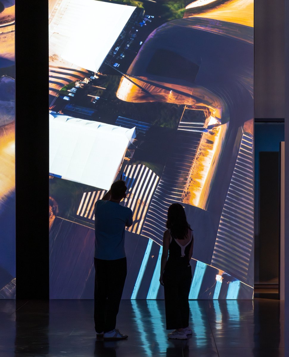 FIELD.BLUE tweet media