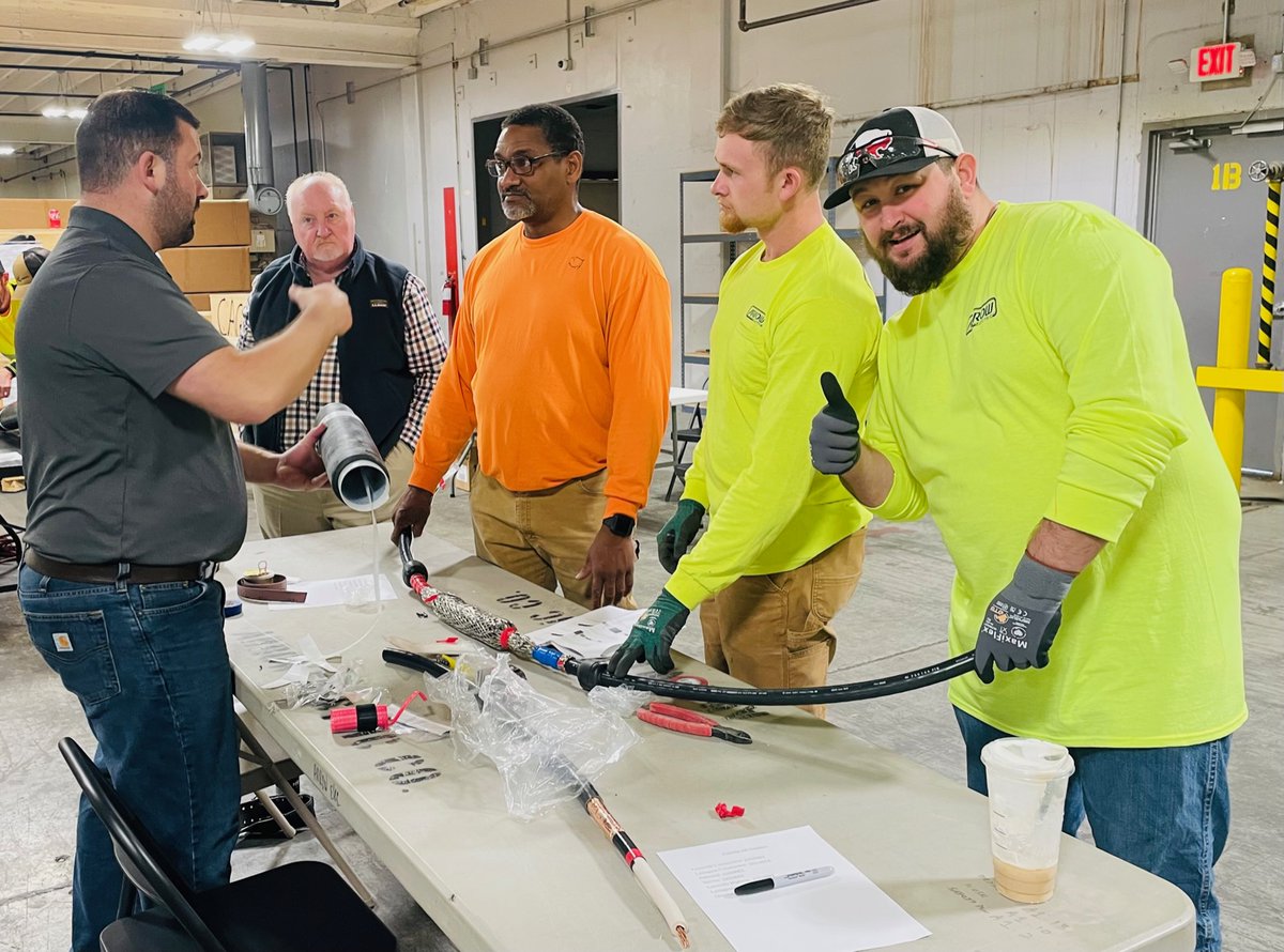 Providing the best experience possible for each of our clients starts with training. Each of our team members receives proper training to ensure the highest level of success on the job.

#Safety #ArrowElectric #PoweringKentucky #ElectricalTraining #SafeWorkplace #SafetyFirst