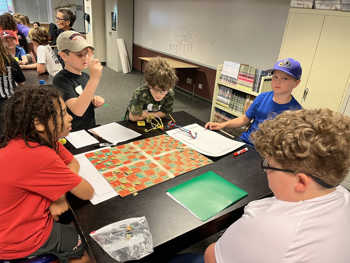 MrsBauerJES's tweet image. Math game fun! @MsKennediJES