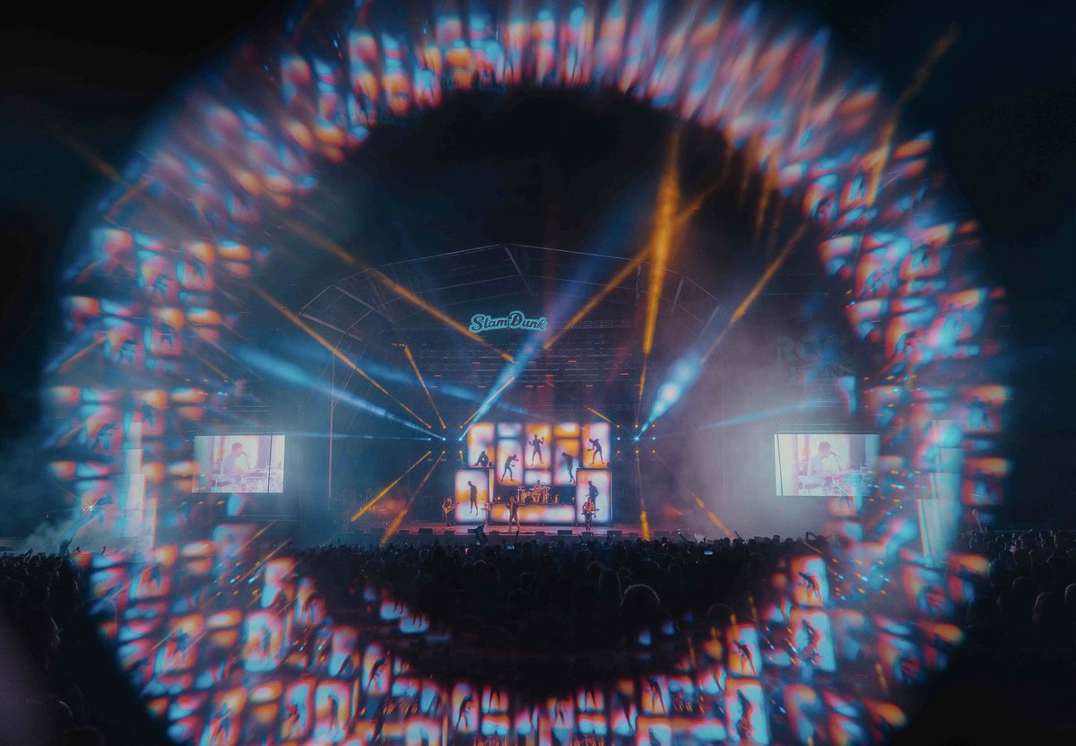 RouReynolds's tweet photo. enter shikari 2.0 https://t.co/draA7GMTaX